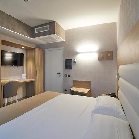 Hotel Concorde Camerano Ruang foto