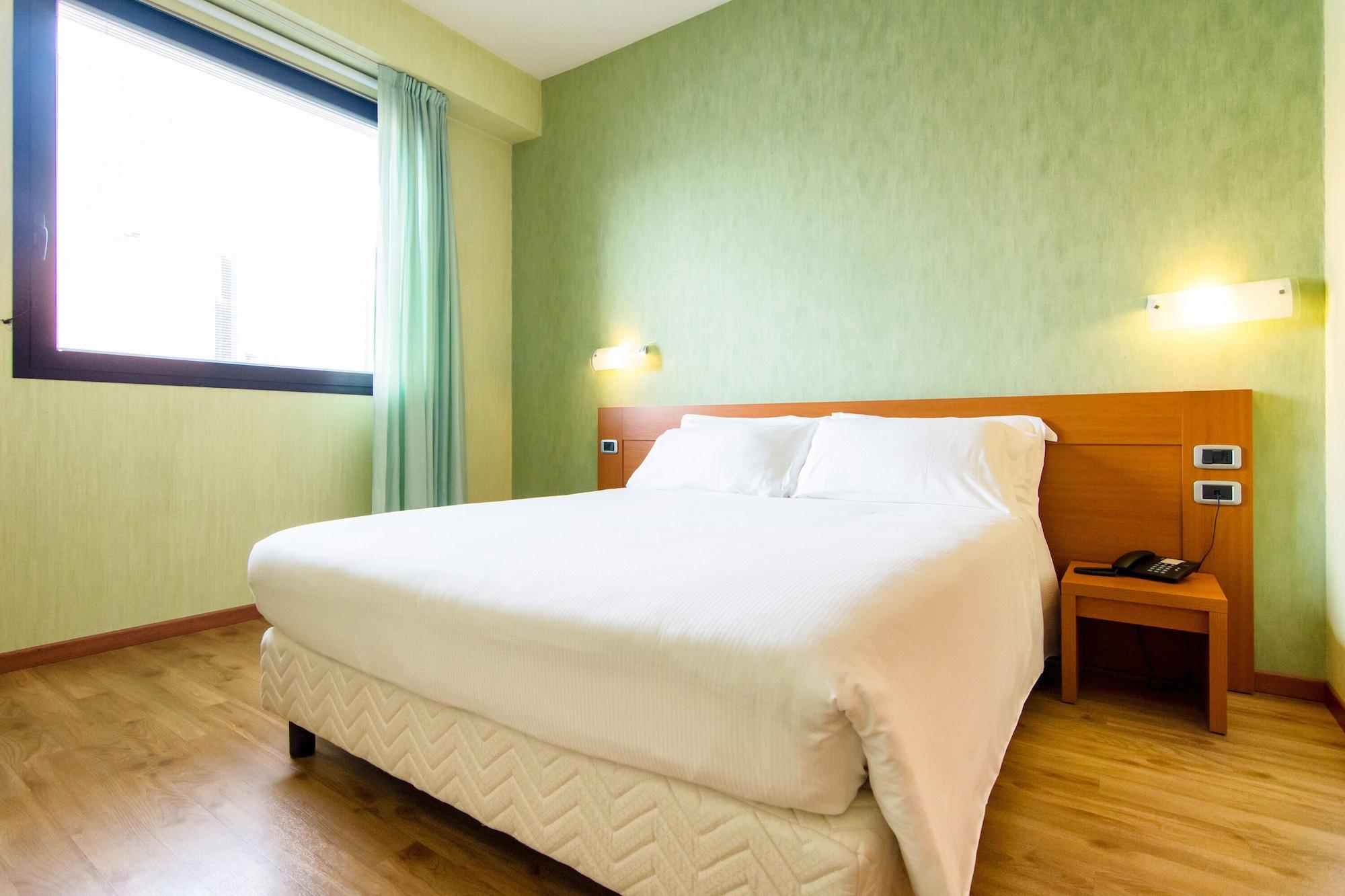 Hotel Concorde Camerano Bagian luar foto